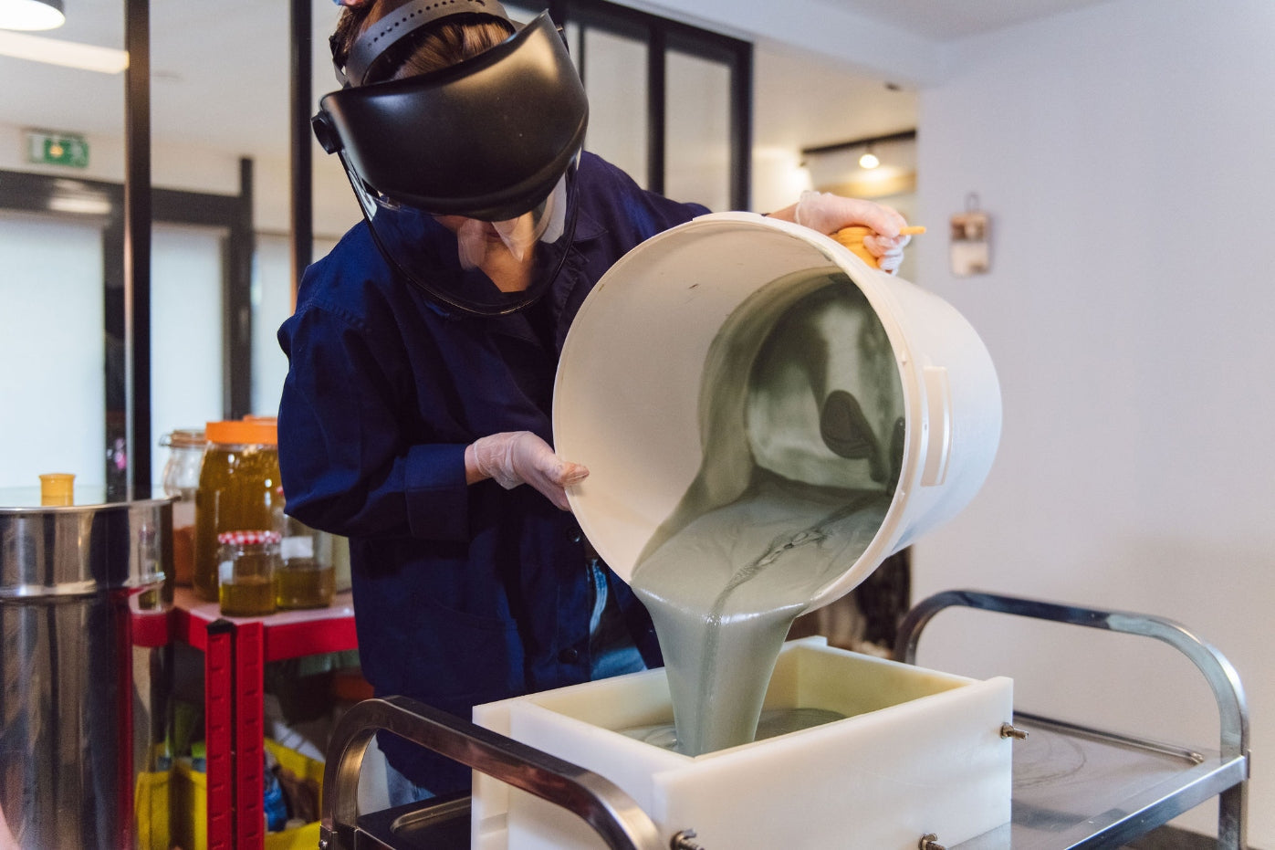 Saponification à froid : méthode, bienfaits, secrets