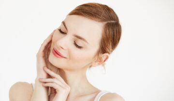 BOUTONS : 5 gestes à adopter pour avoir une belle peau ! 